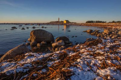 Vågsvollvika.
Lysforholdene er aldri de samme dag for dag.
Keywords: Vågsvollvika