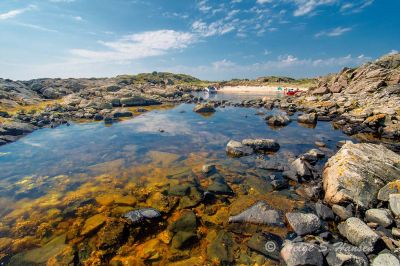 "Privat" strand får man hvis man er først.
Keywords: Einarsneset