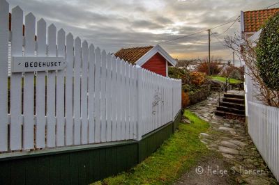 Til bedehuset
Keywords: Loshavn