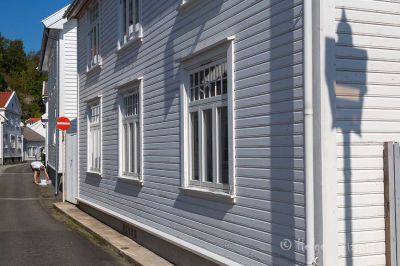 Det males bare hvitt i Hollenderbyen.
Keywords: Flekkefjord_by